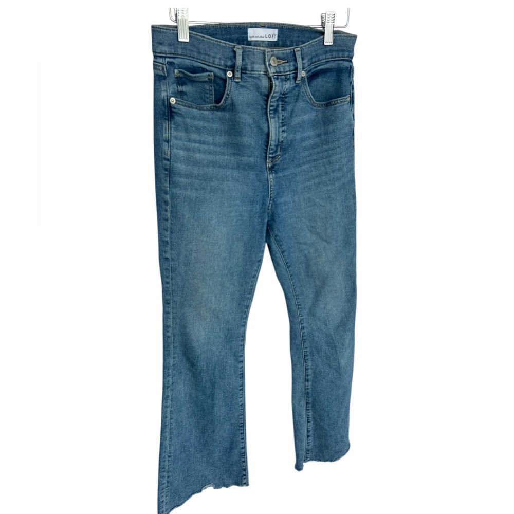 LOFT Flare Jeans Size Petite 28/6 Mid Rise